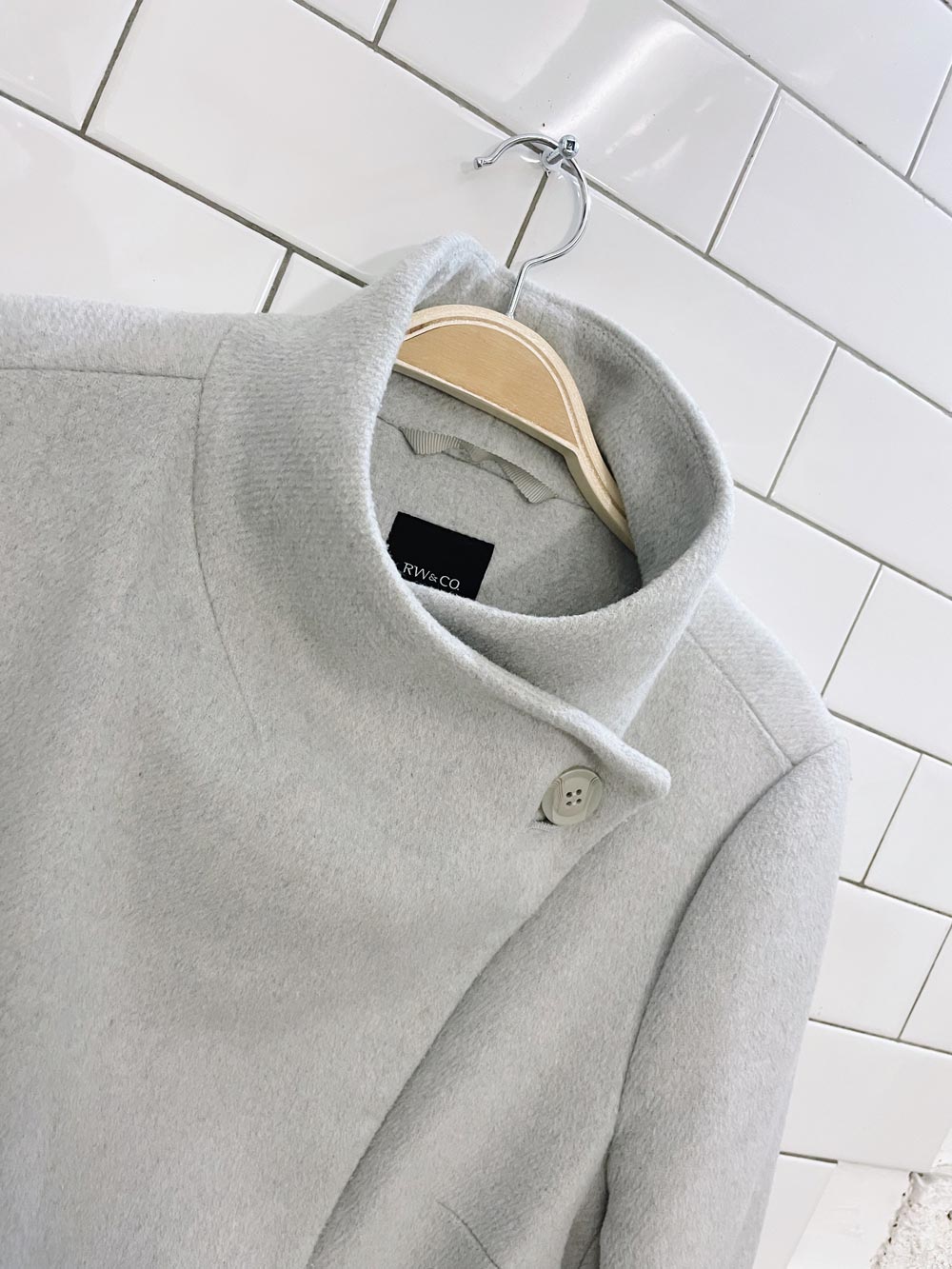 rw&co 2023 grey asymmetrical wool-blend coat