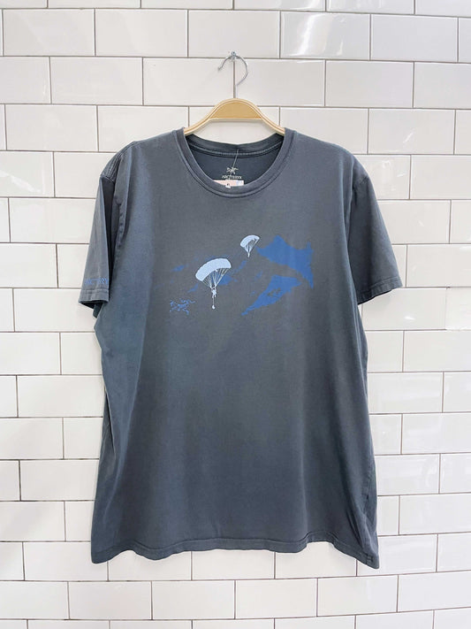 arc'teryx graphic tee