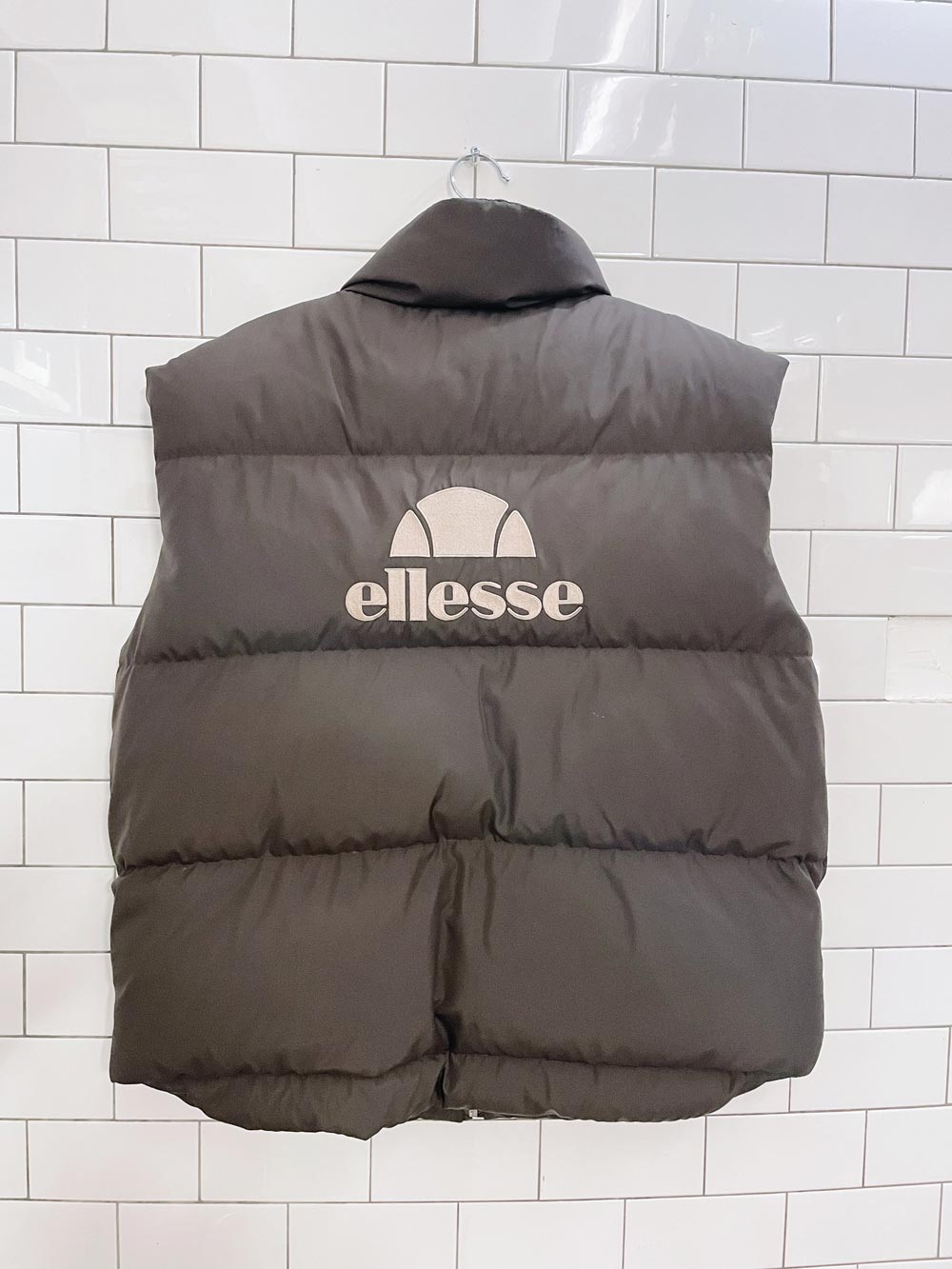 ellesse retro logo chunky down puffer vest