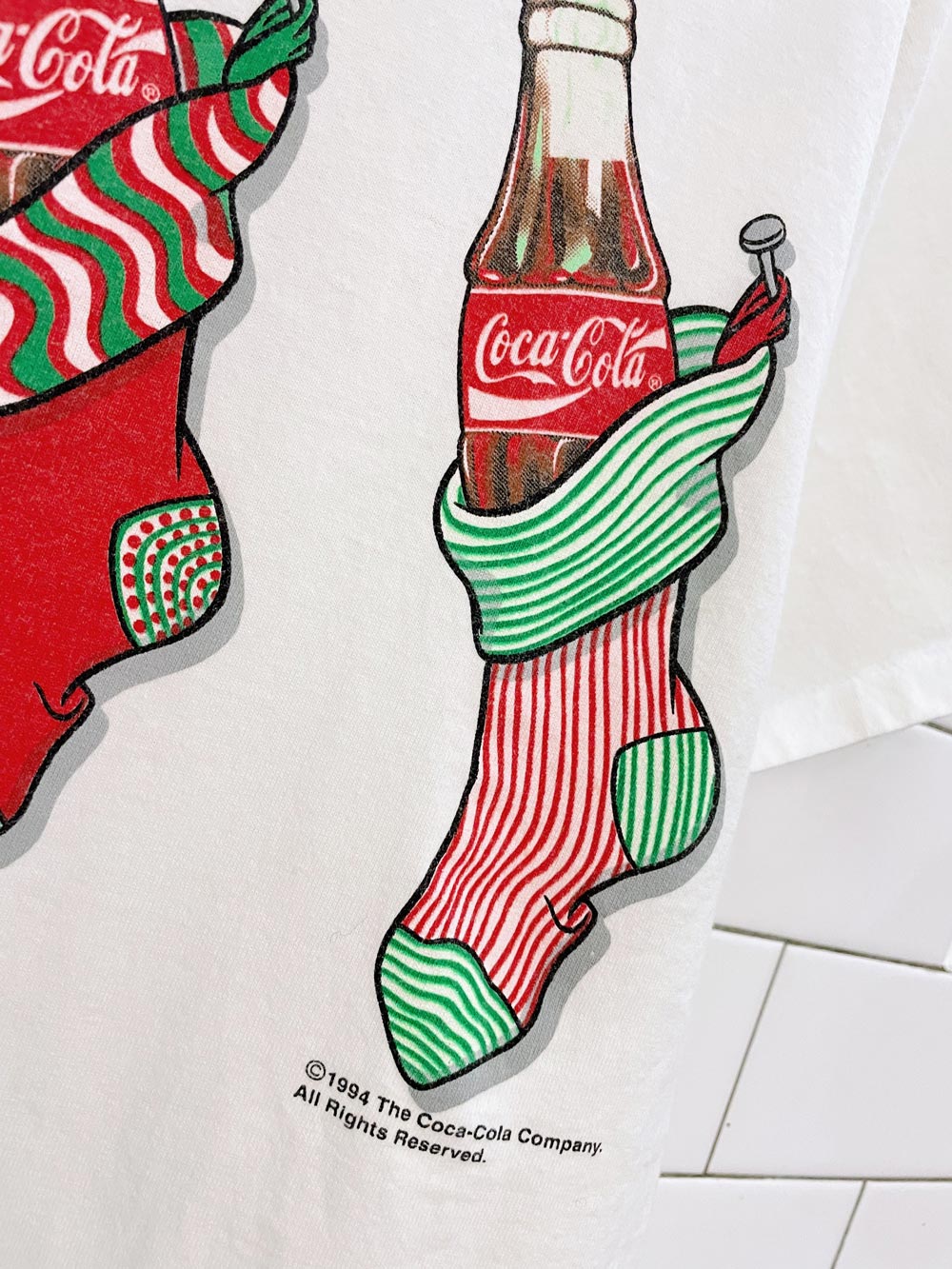 vintage 90s coca cola stocking holiday tee