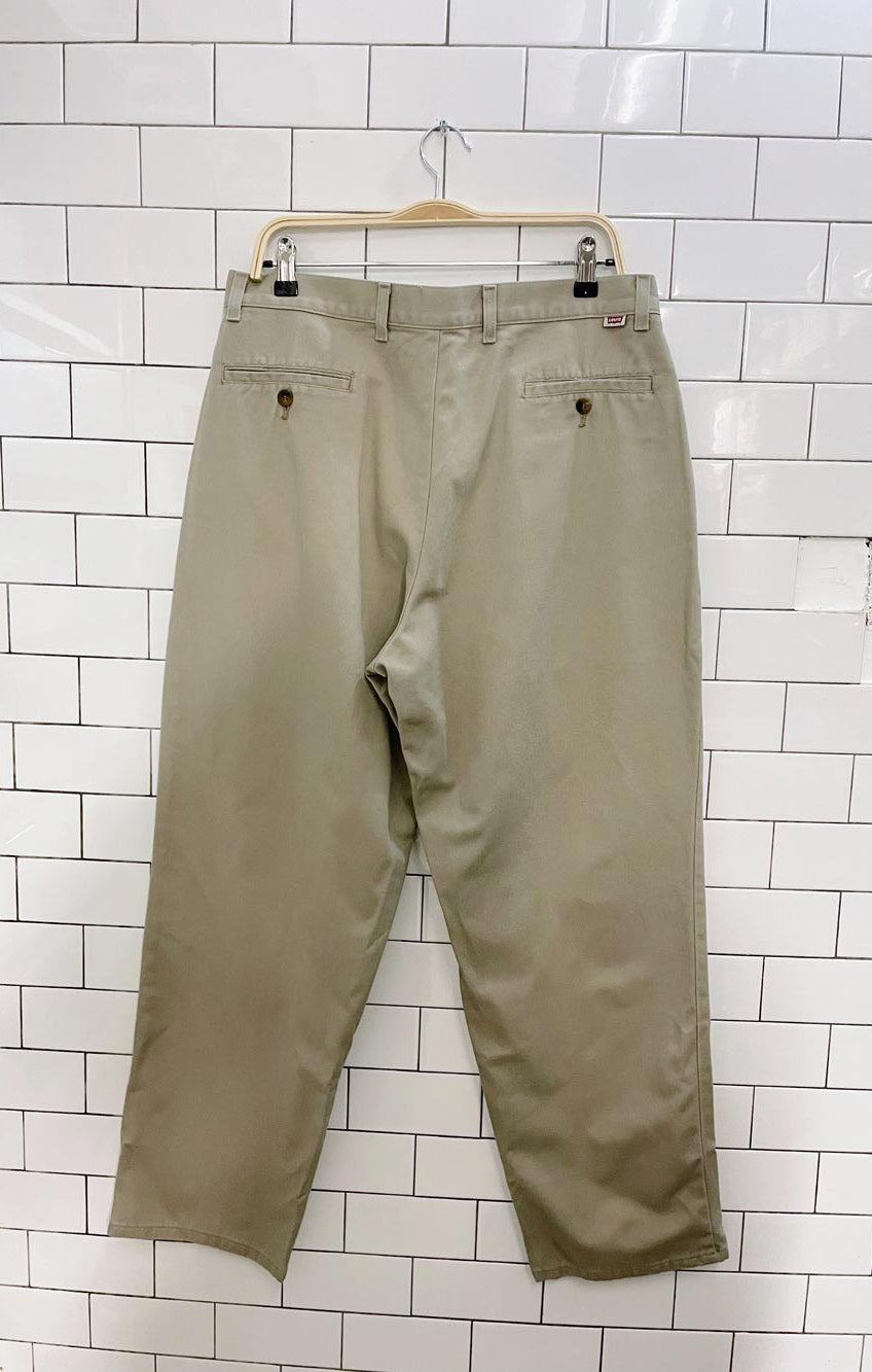 vintage 00s levi's chino twill pants