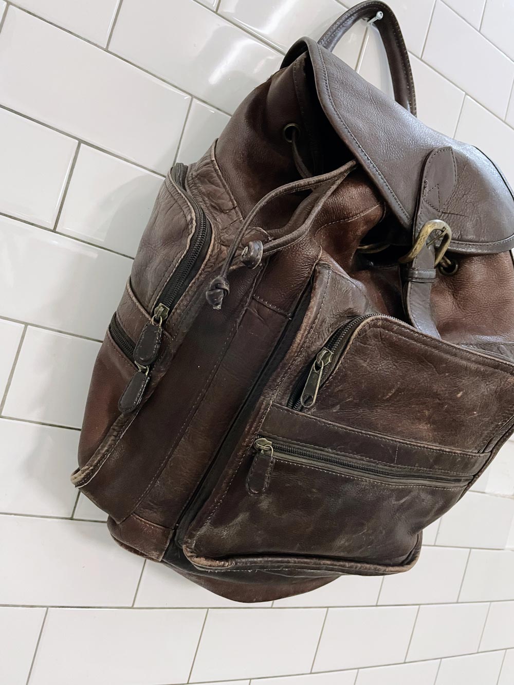 boulder ridge oiled leather backpack