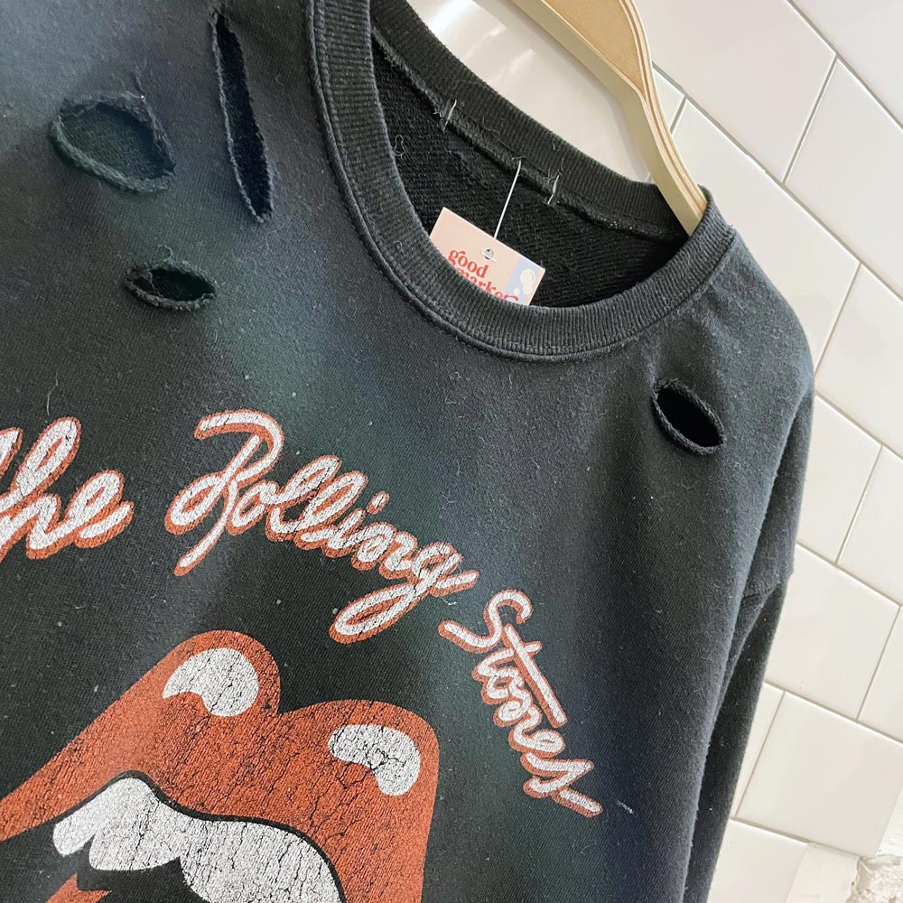 the rolling stones distressed big tongue crew