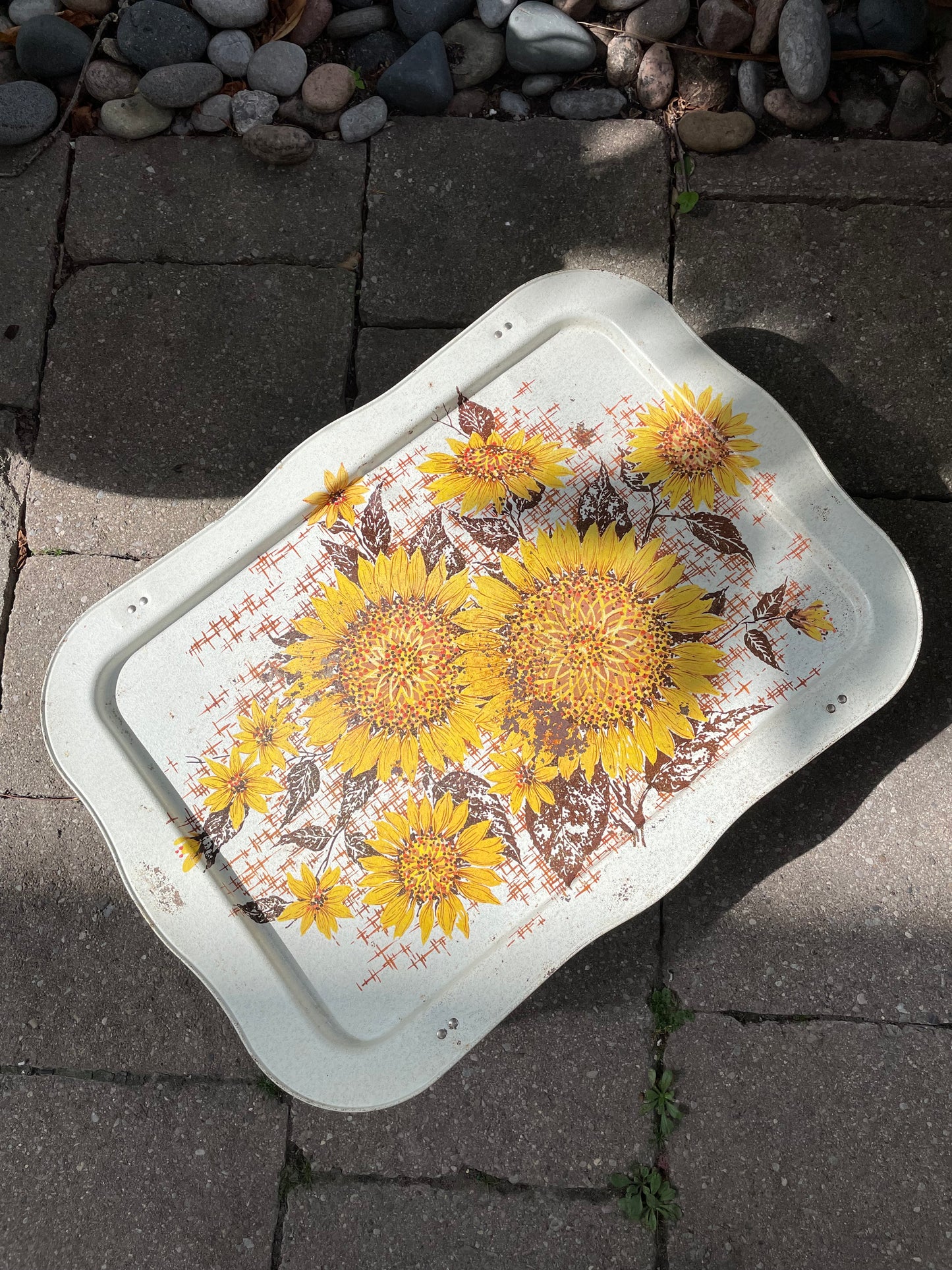 vintage 70s sunflower metal lap tv tray