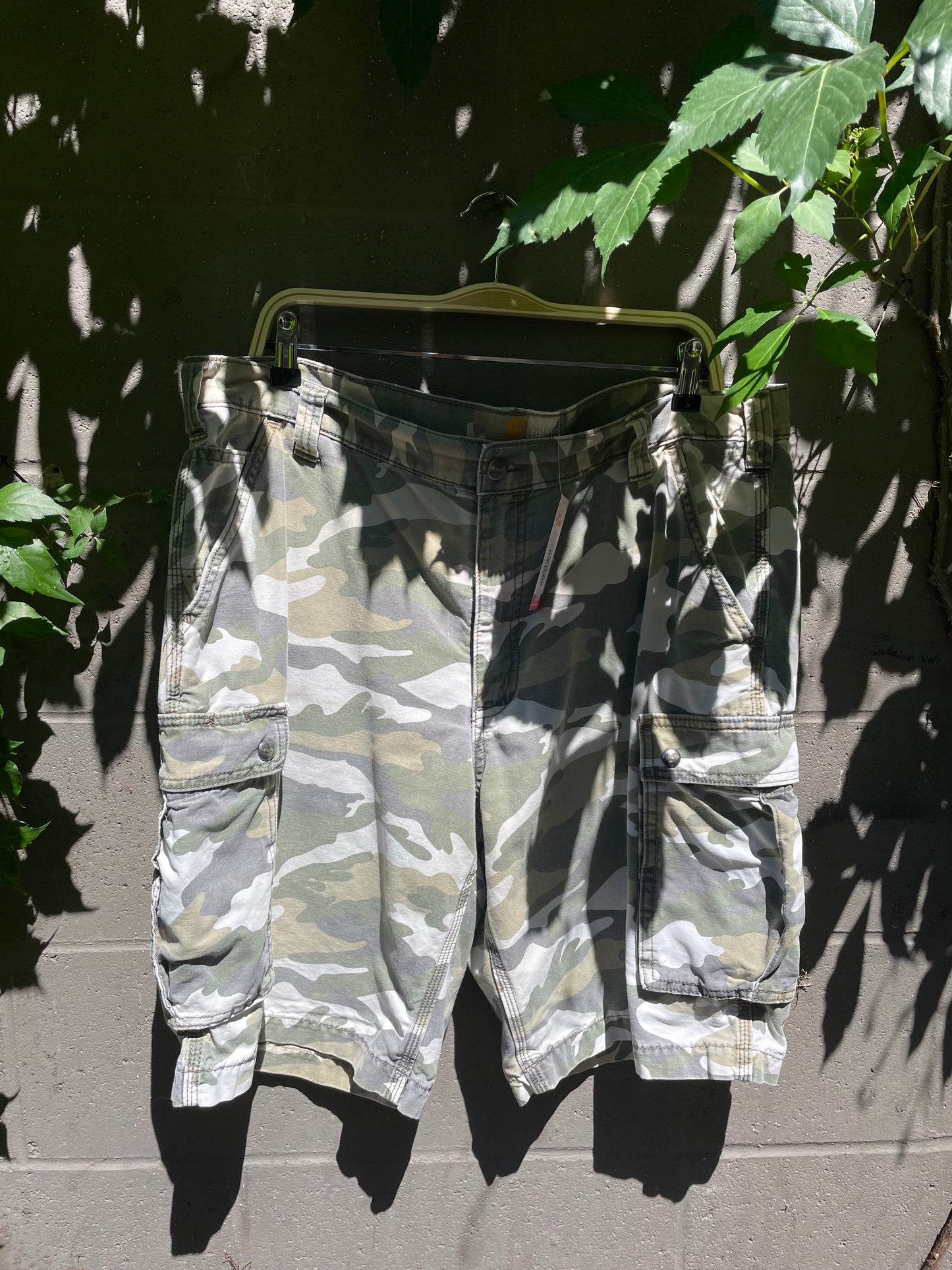 carhartt rugged relaxed camo cargo shorts