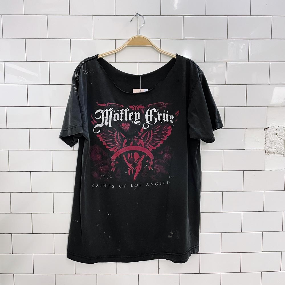 vintage 2009 motley crue saints of los angeles rework tee