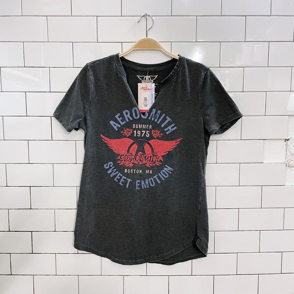 aerosmith by goodie two sleeves graphic tee