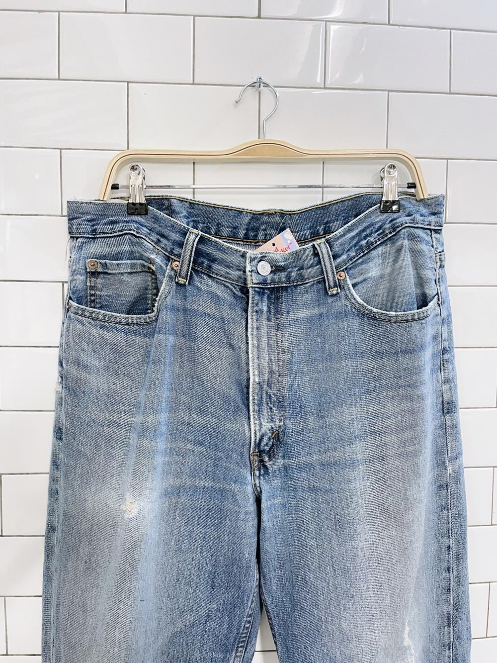 00s levi's 550 relaxed fit jeans