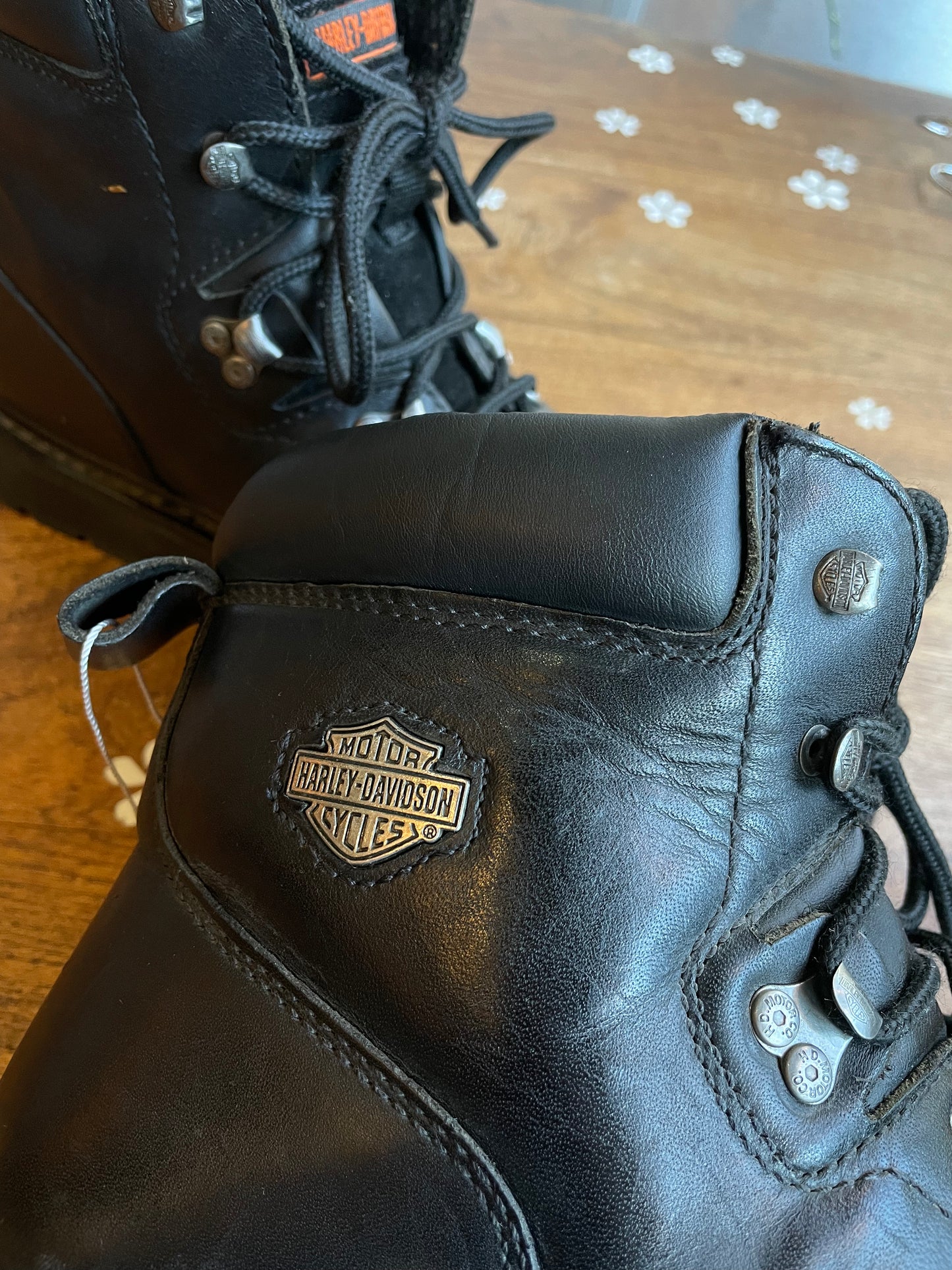 harley davidson lace-up leather biker boots