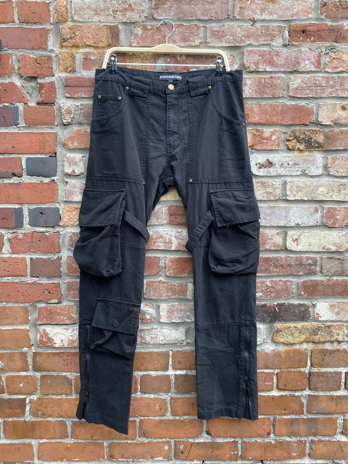 kody phillips black cargo pants