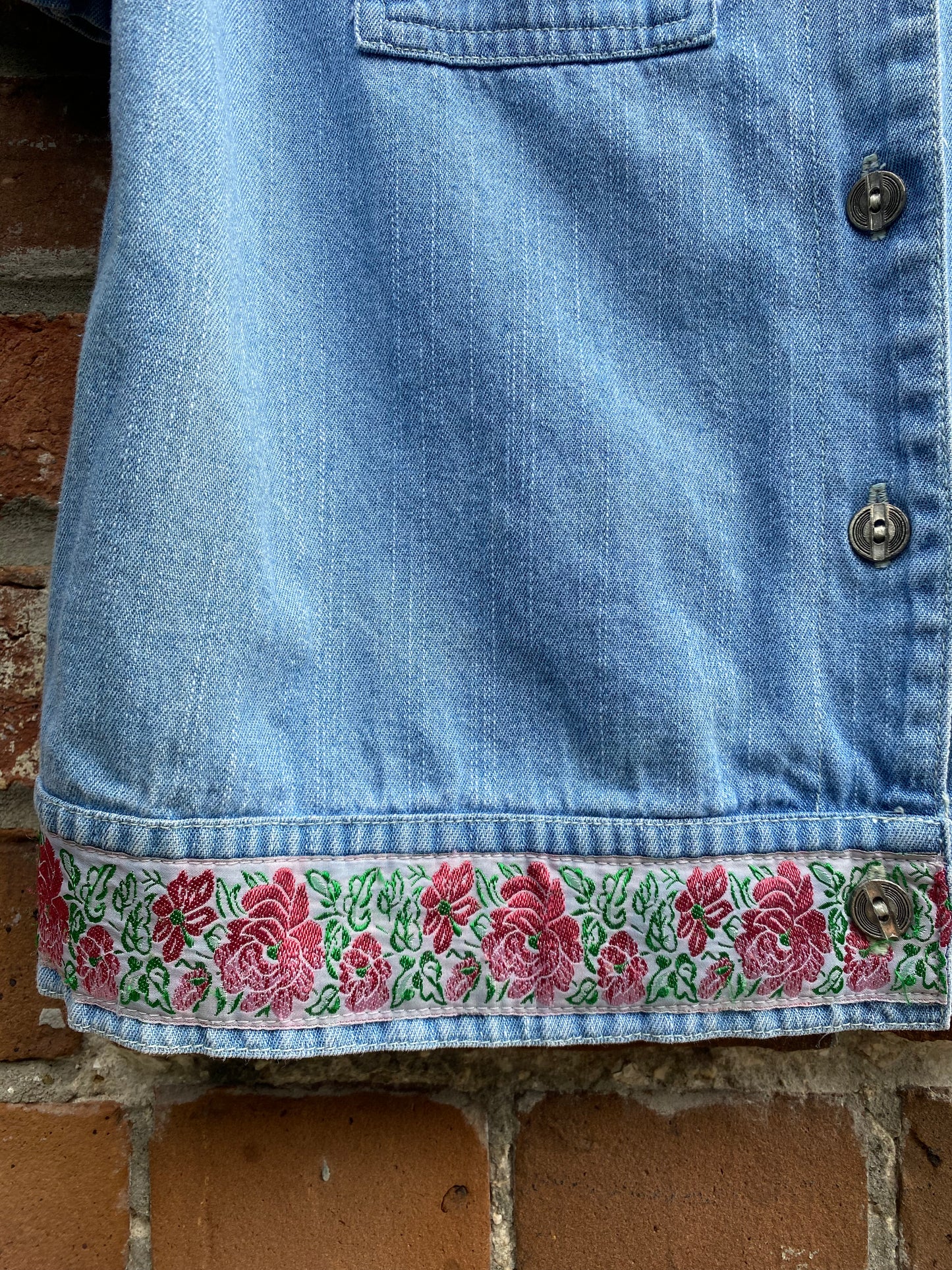 vintage 90s floral ribbon trim denim shirt