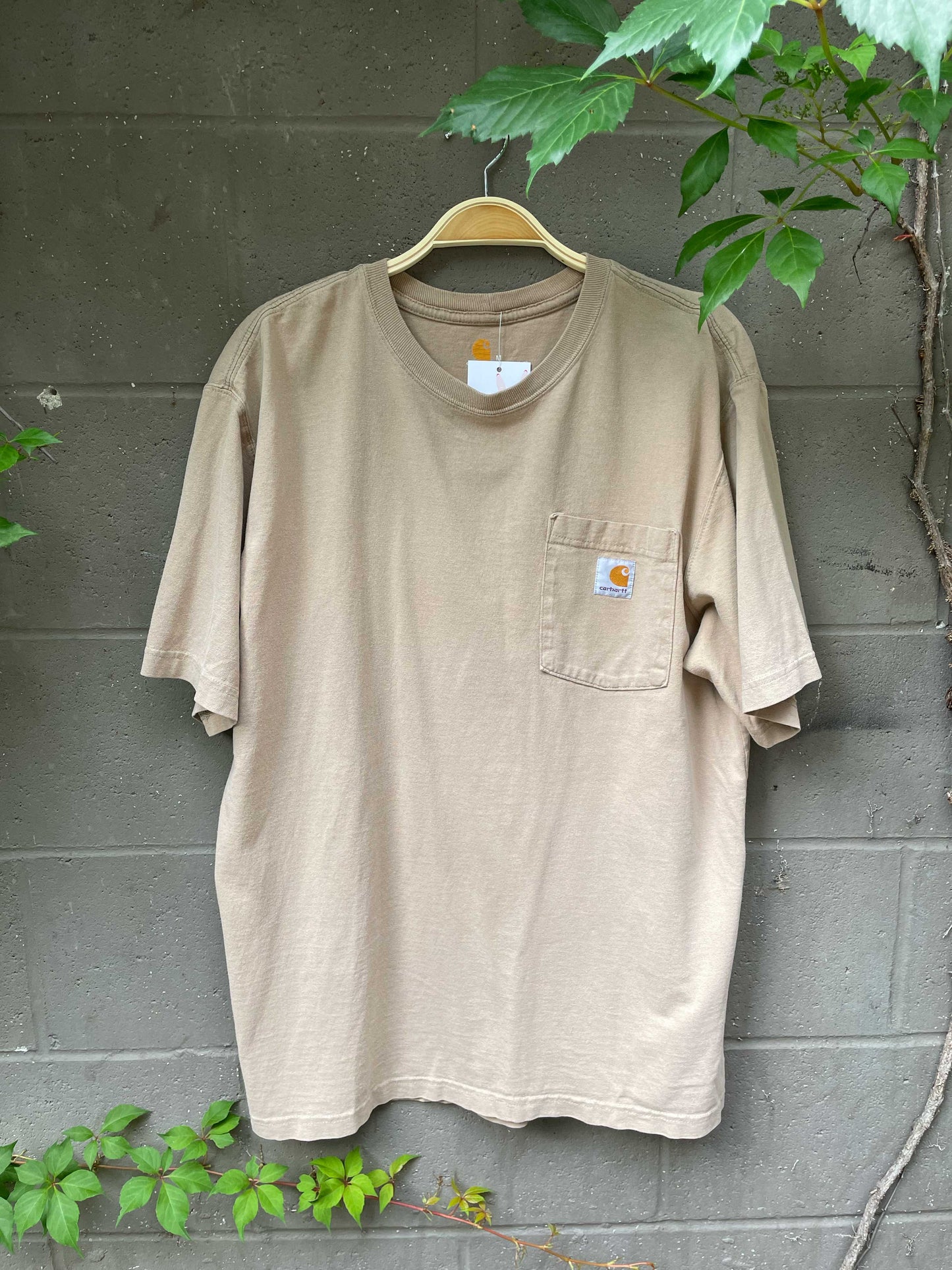 carhartt original fit pocket tee