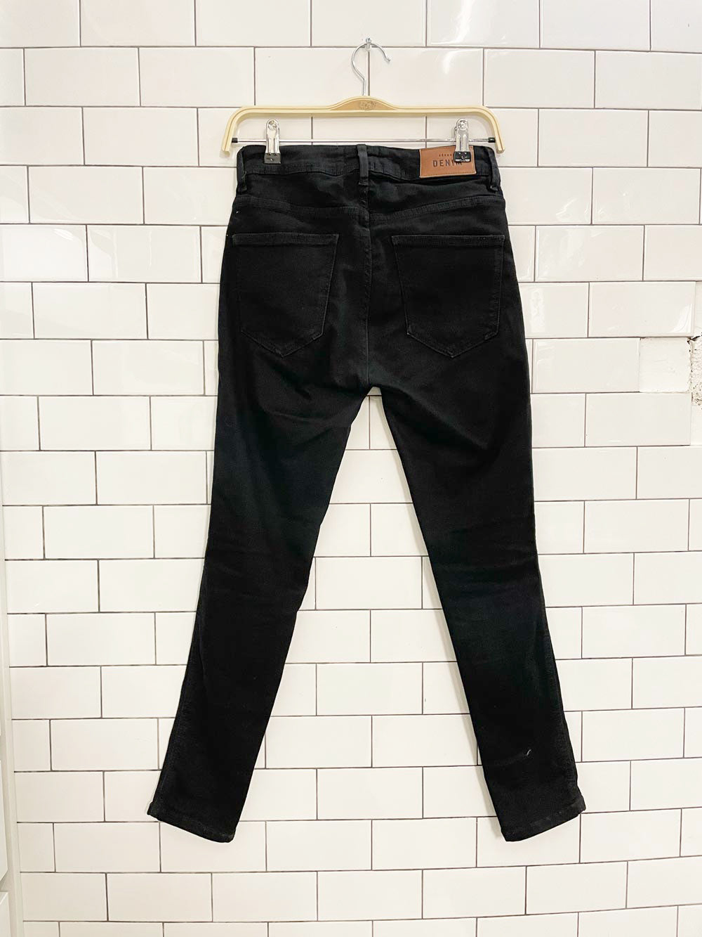 sézane denim slim parfait black jeans