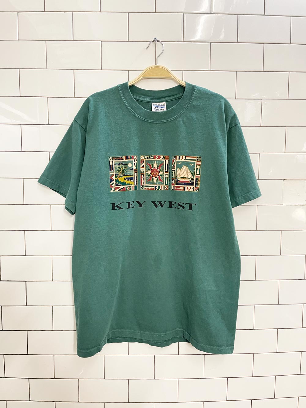 vintage 00s key west graphic tee