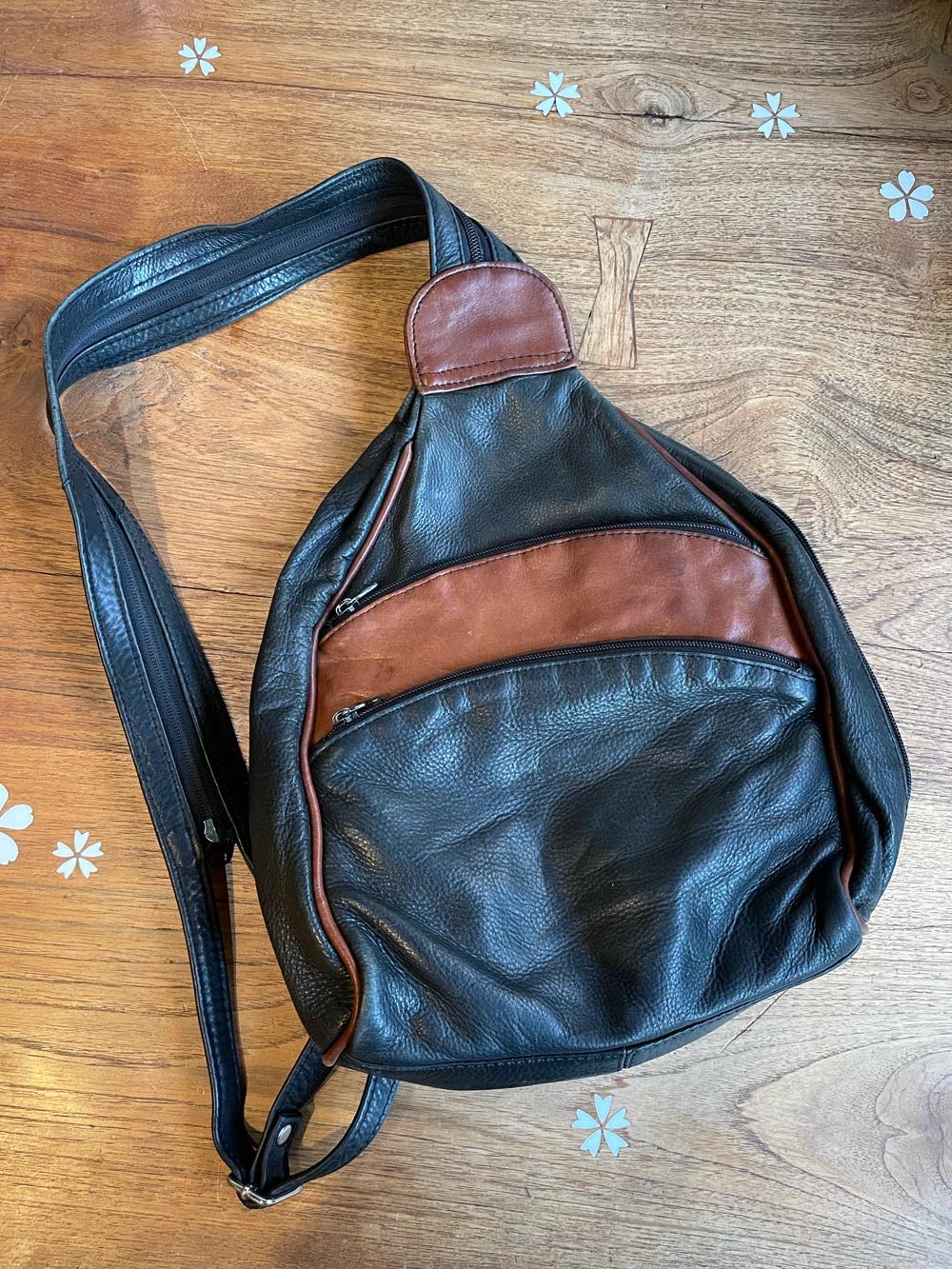 vintage 90s minimal two-tone leather backpack