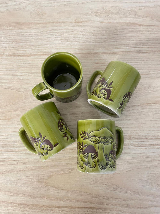 x4 vintage 70s japanese mushroom mug set