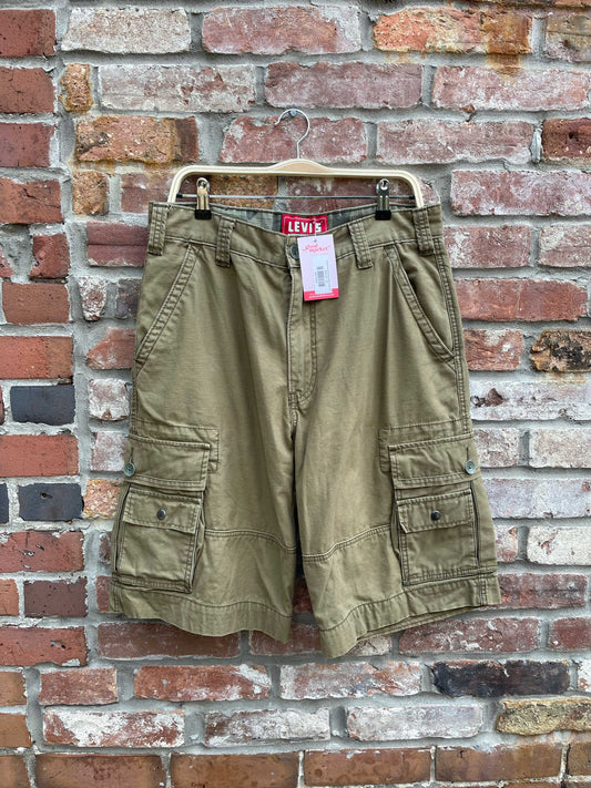 vintage 00s levi's long cargo baggy shorts