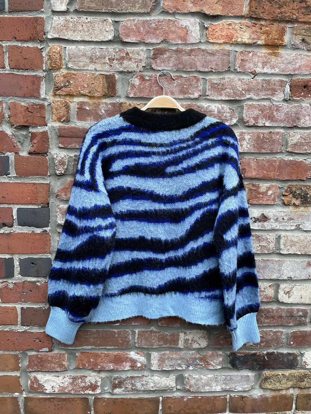 anthropologie salma striped fuzzy knit crew