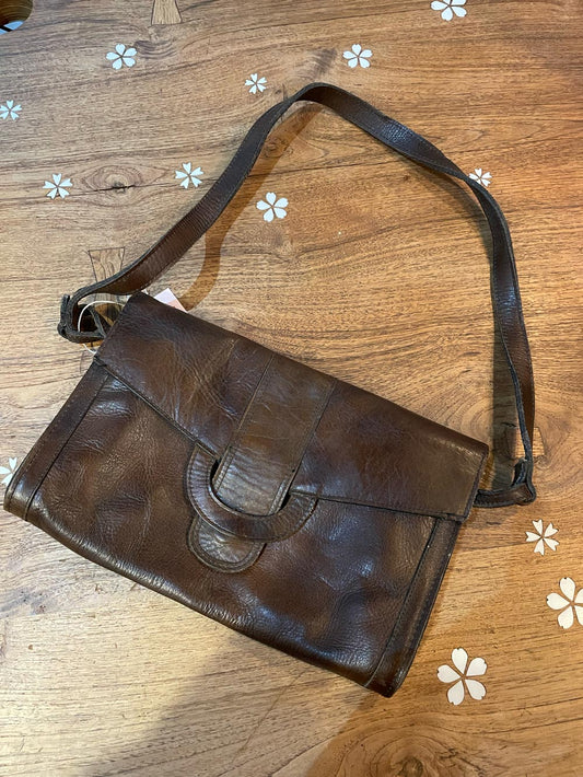 vintage made in brazil leather shoulder