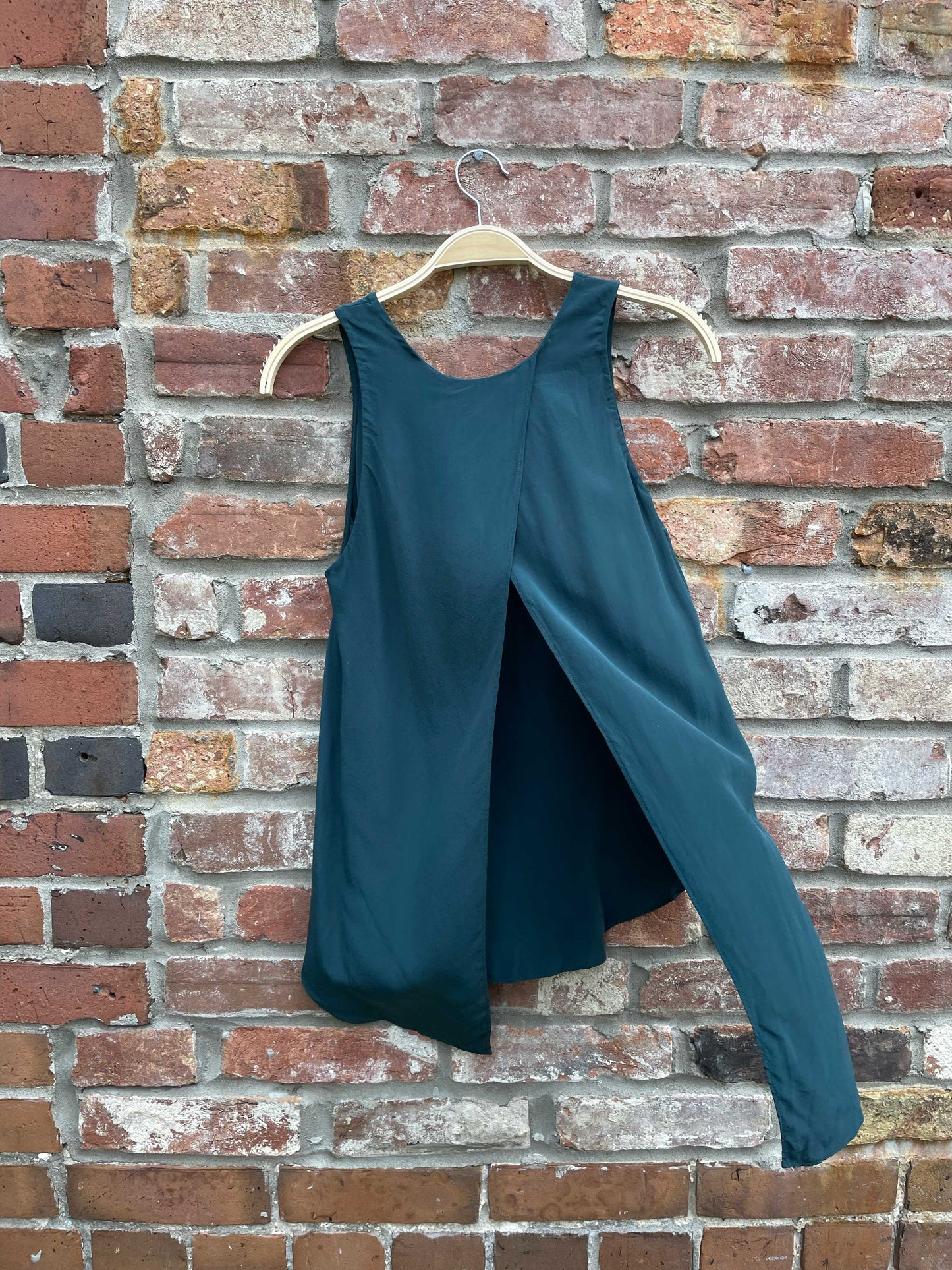 wilfred open back silk tank