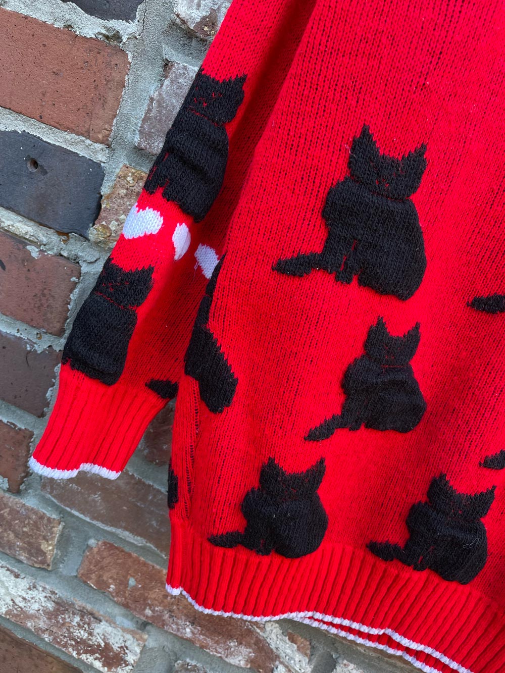 vintage cat lovers knit crew