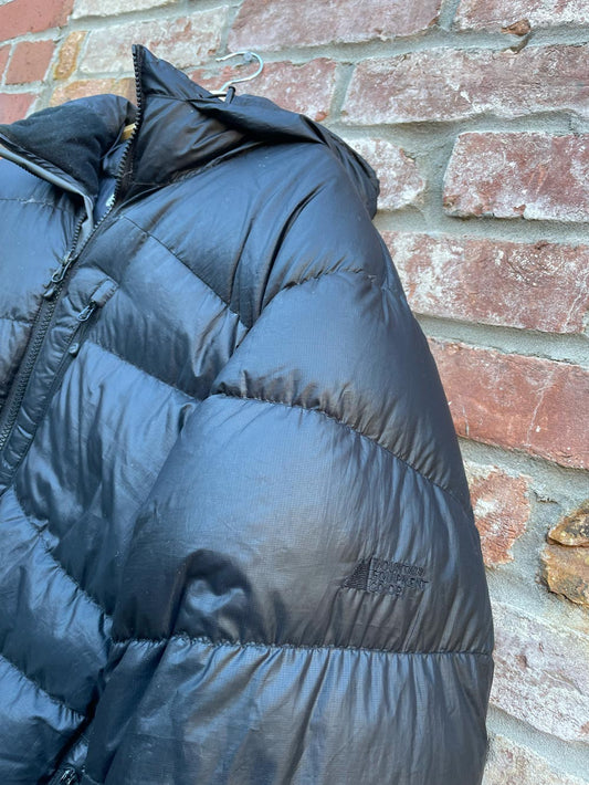 mec tremblant short super puffer coat