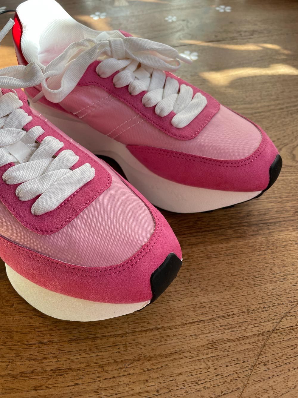 h&m 2024 chunky pink platform sneakers