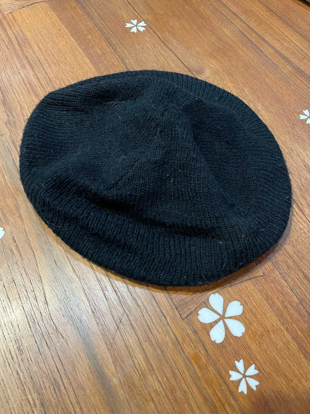 vintage black knit beret