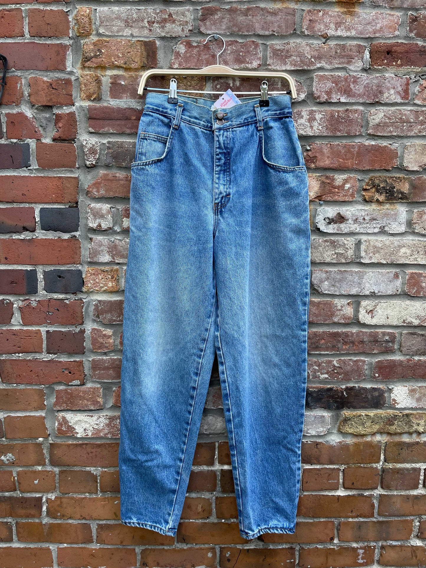 vintage 90s street high rise mom jeans