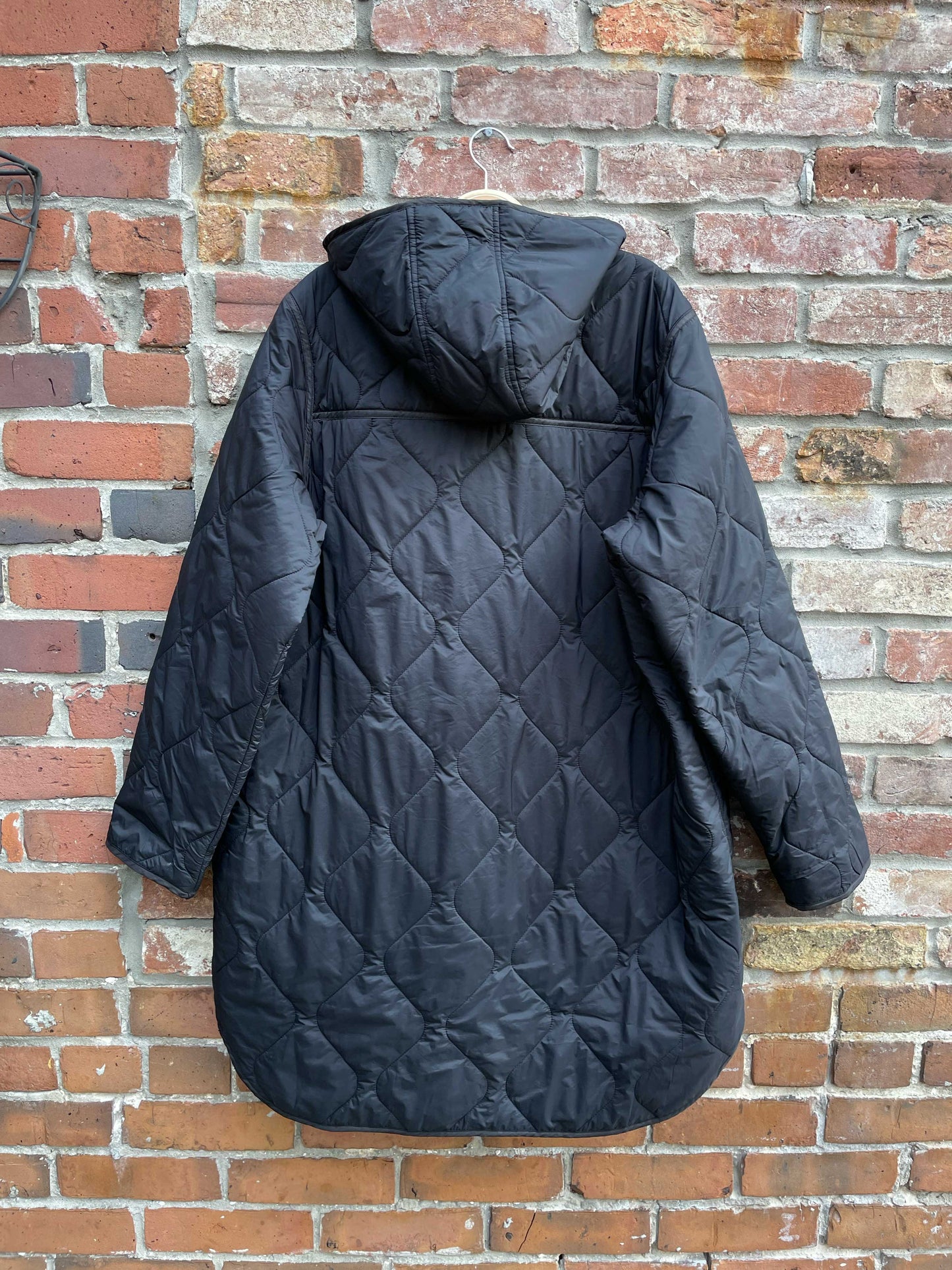 old navy quilted hooded liner jacket