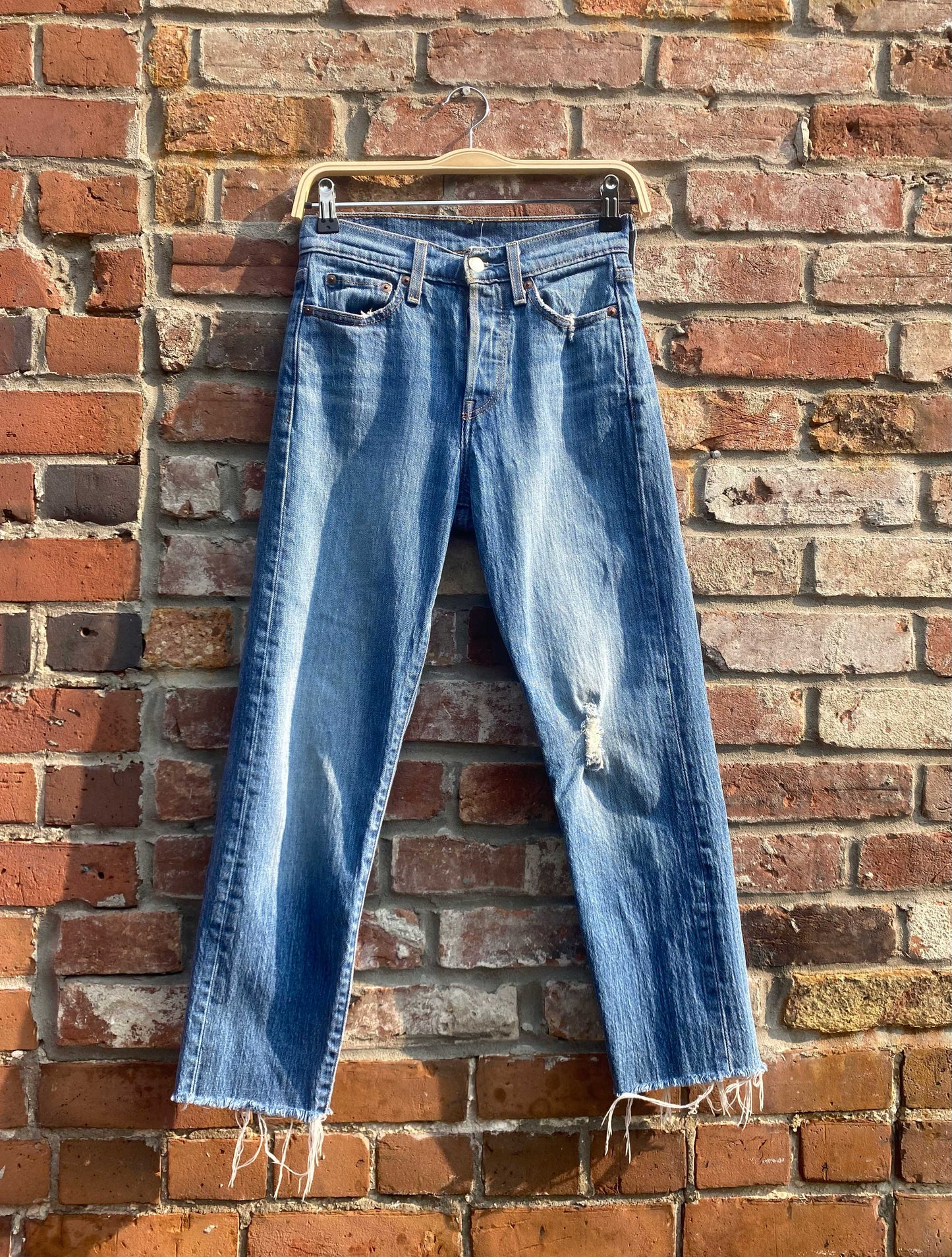 levi's 501 straight leg jeans