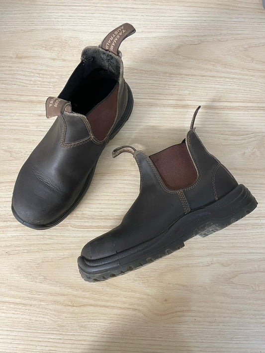 blundstone unisex round toe leather chelsea boot