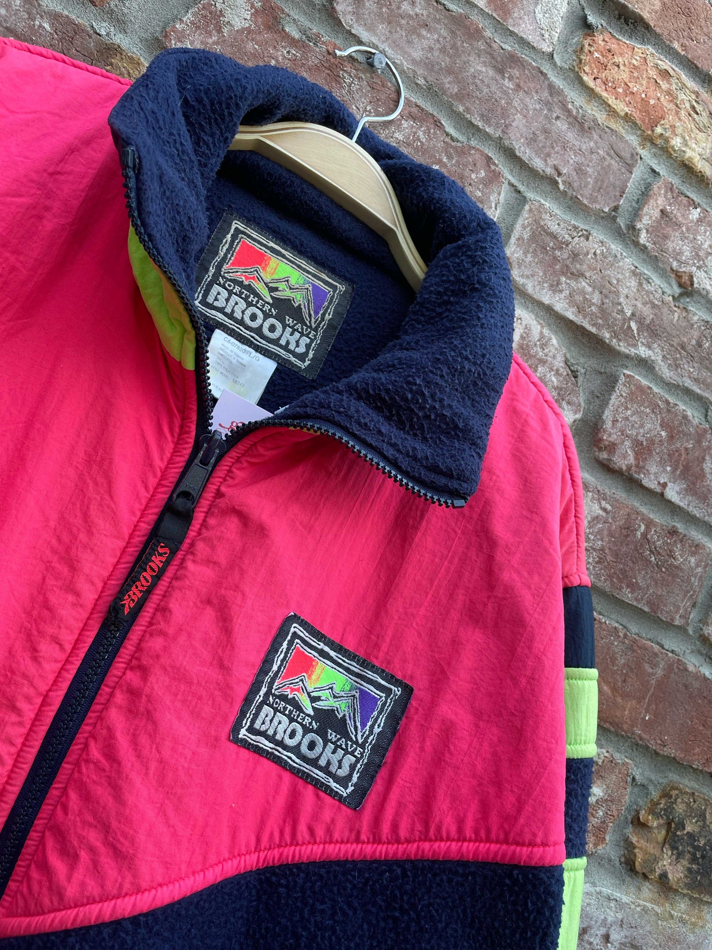 vintage 90s brooks neon fleece jacket