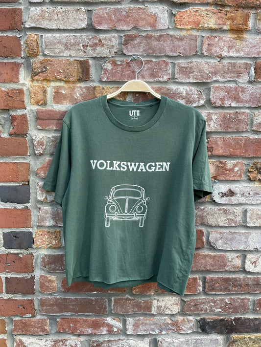 uniqlo x volkswagen crop tee