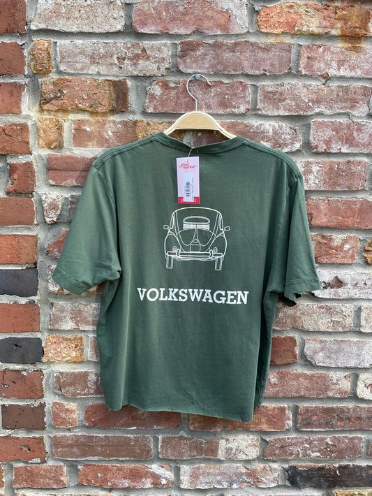 uniqlo x volkswagen crop tee