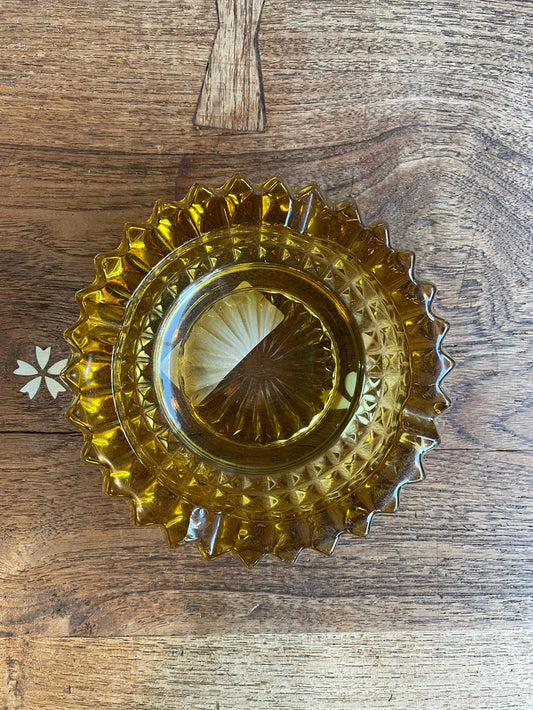 vintage amber glass chunky ashtray