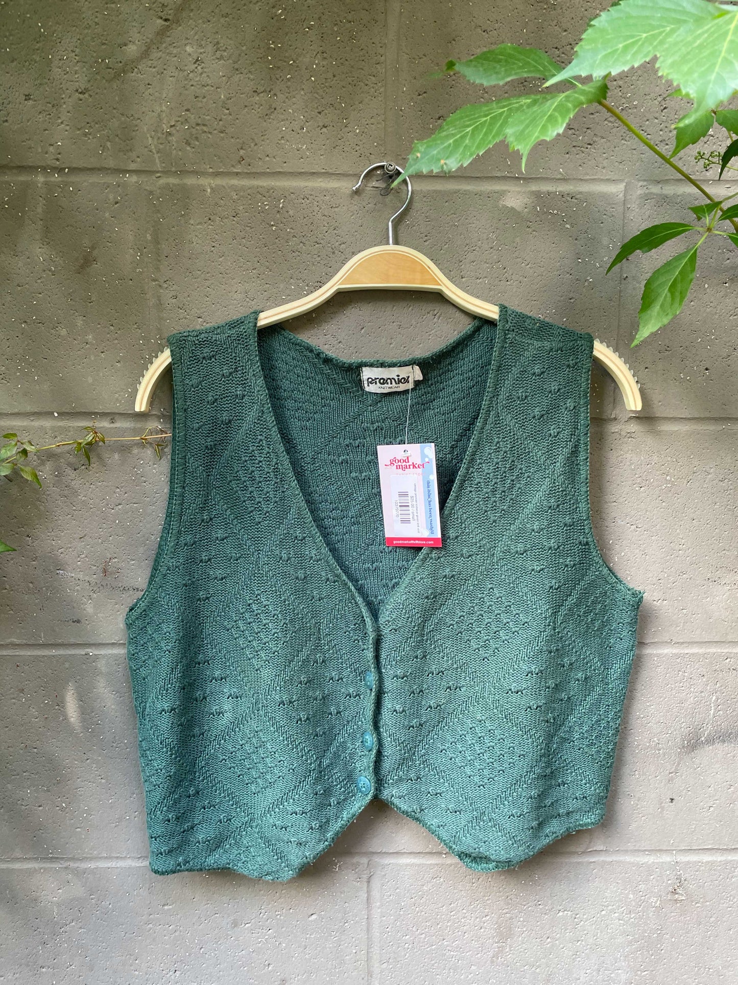 vintage premier knitwear green knit vest