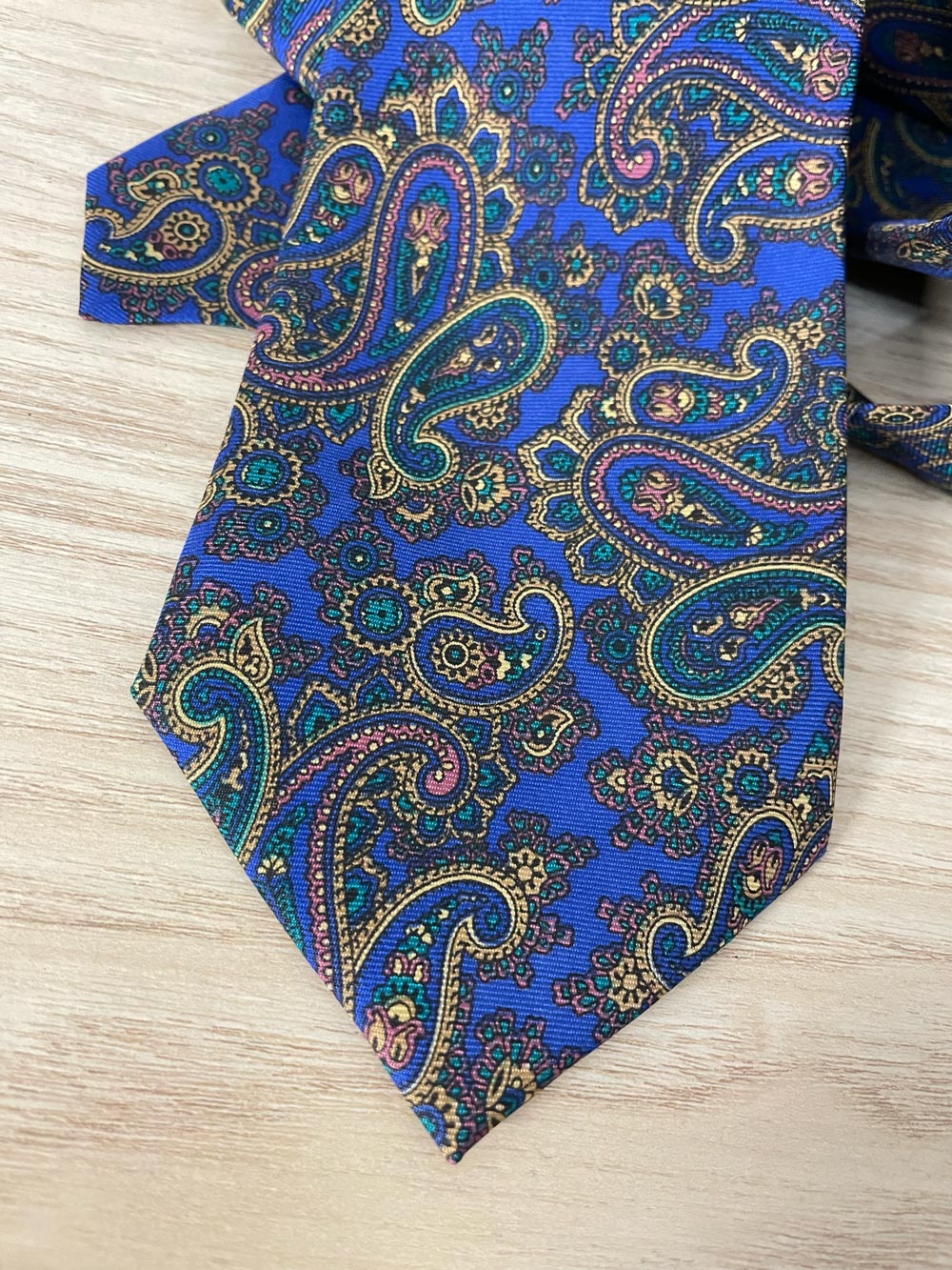 vintage bay club italy paisley silk tie