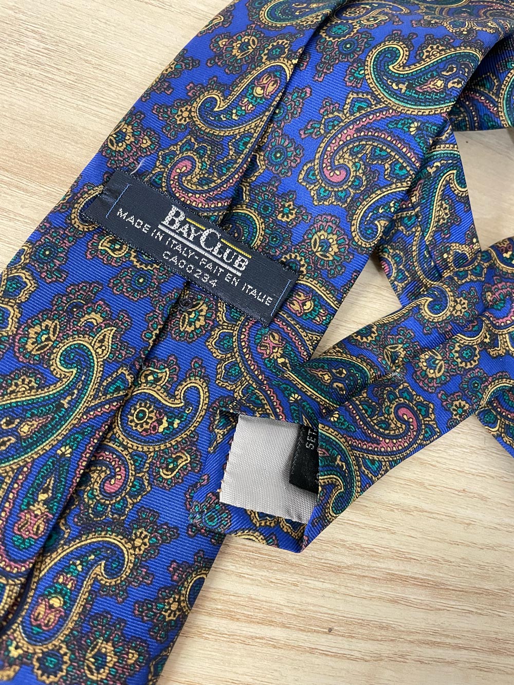 vintage bay club italy paisley silk tie