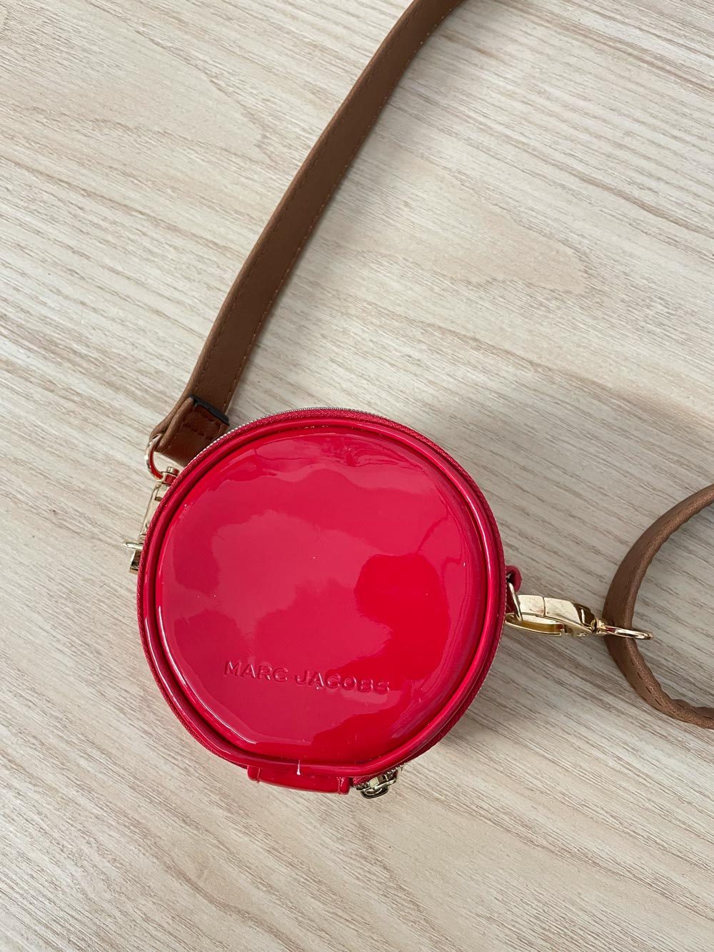 marc jacobs red patent mini belt bag