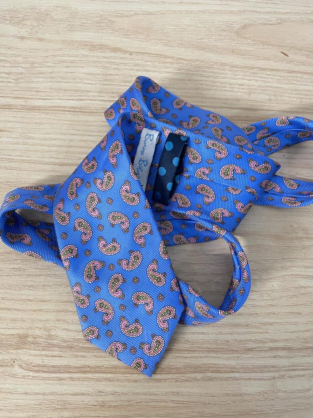 burma bibas silk paisley tie