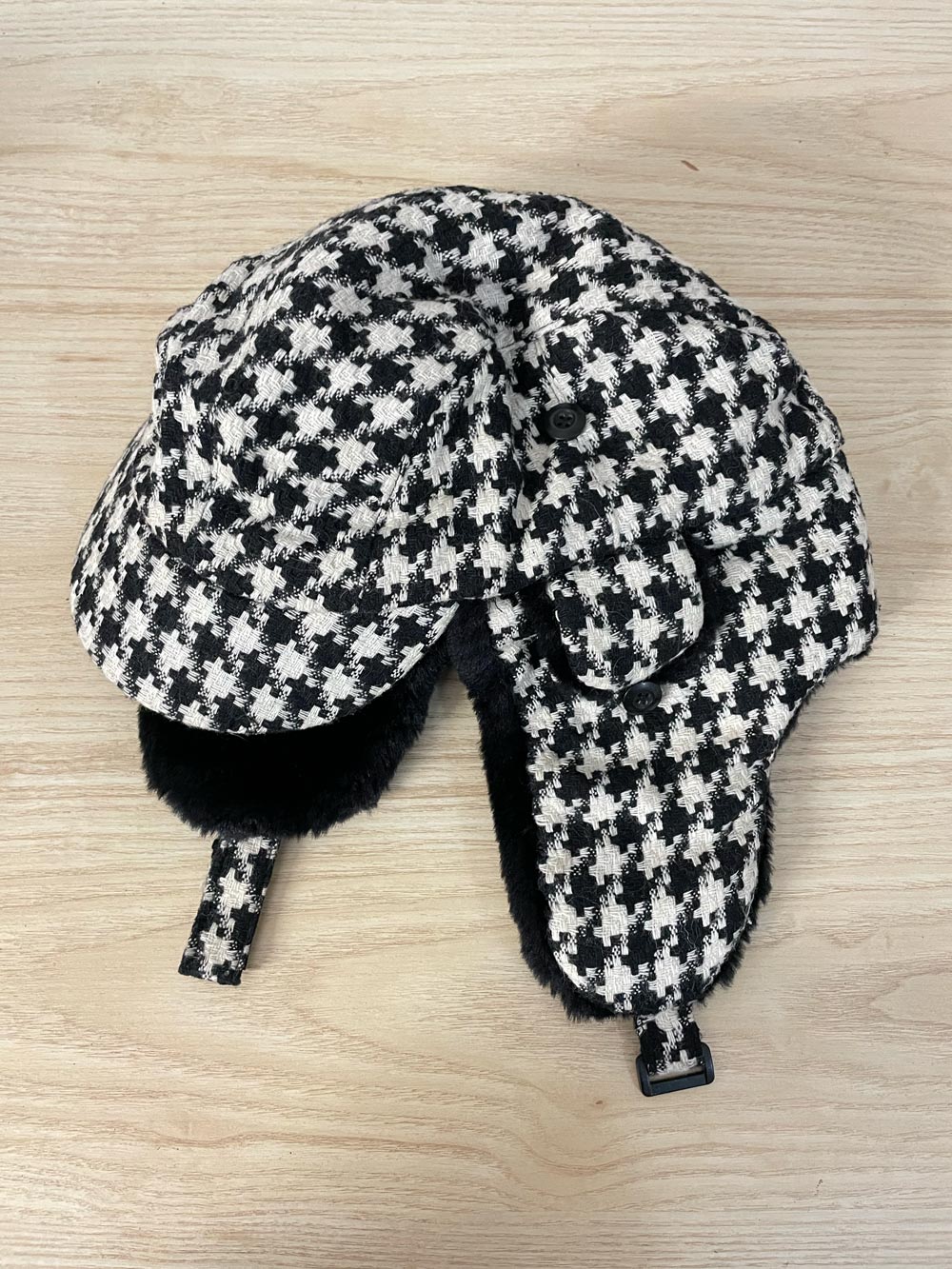 y2k west49 wool-blend houndstooth trapper hat