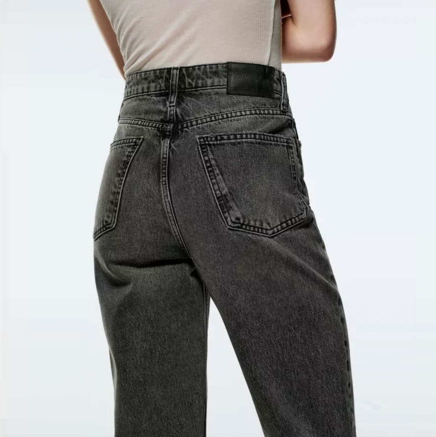 zara the 90s mom fit jeans