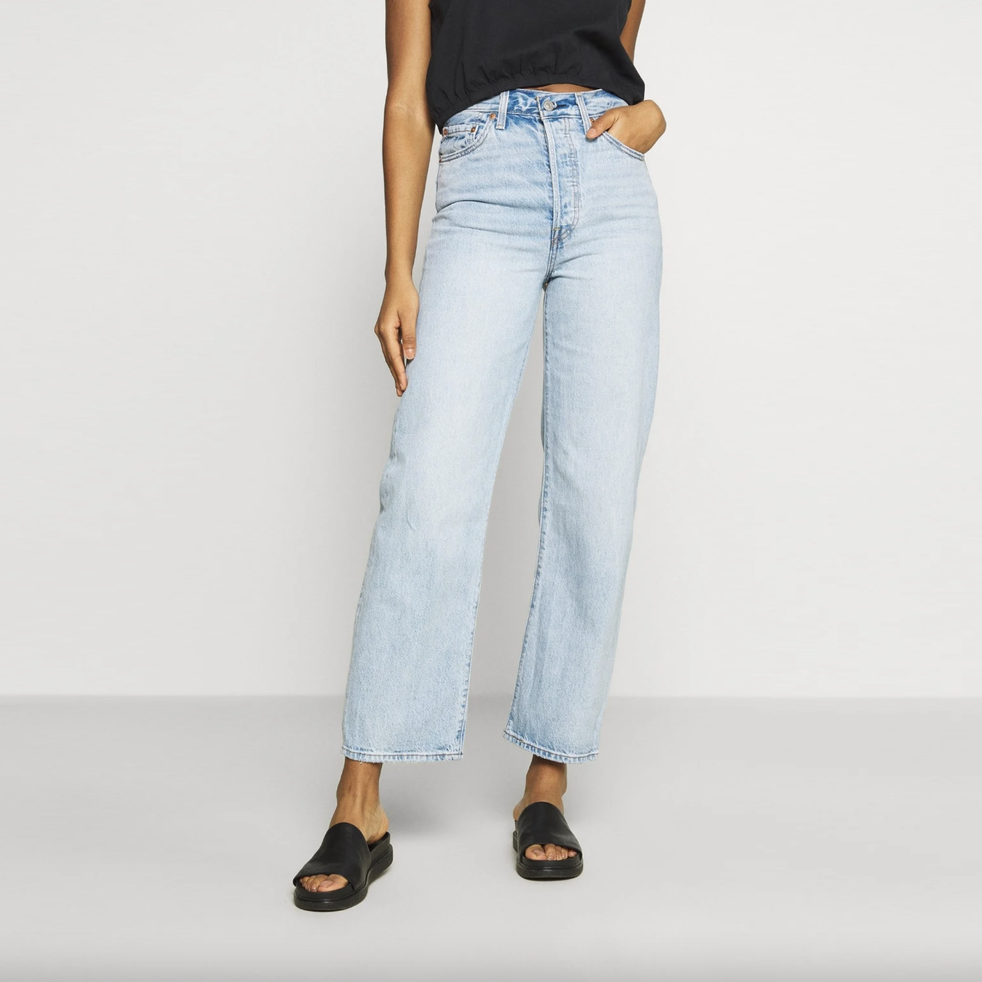 levi's ribcage straight light wash jeans