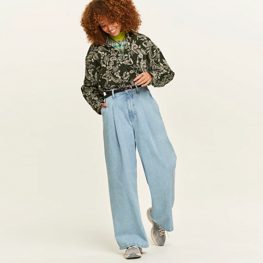 lucy & yak cole pleated wide leg jeans