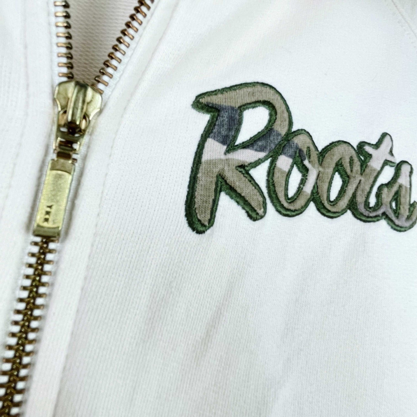 vintage 00s roots camo logo full zip sweatshirt