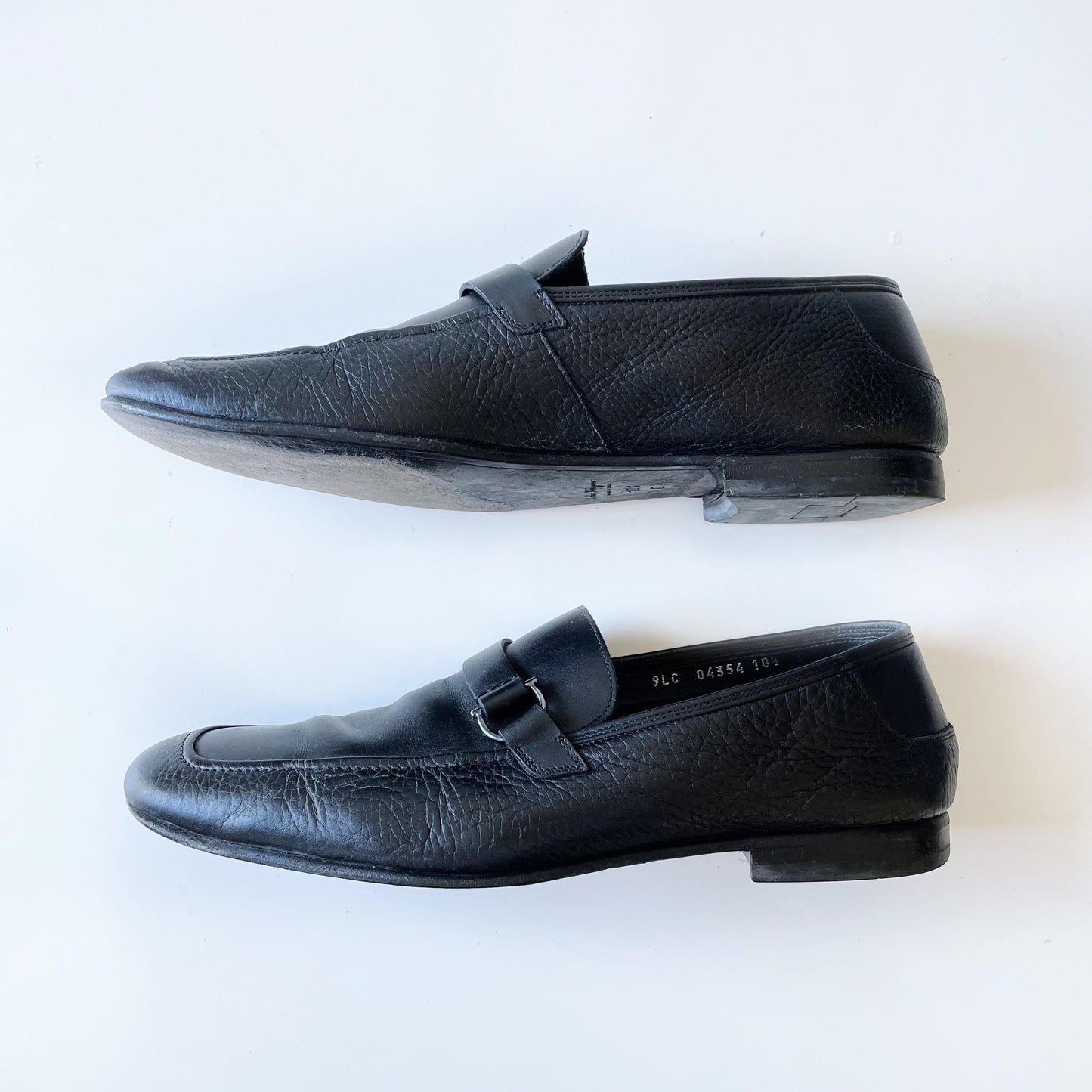 salvatore ferragamo gancini buckle leather loafers