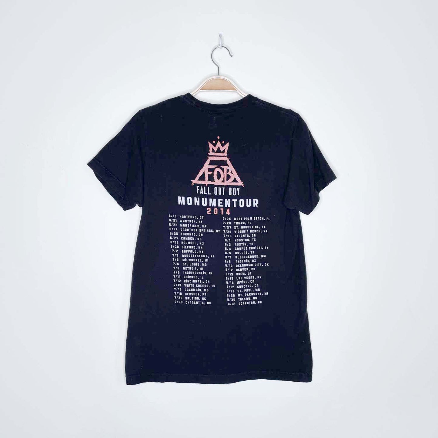 fall out boy 2014 monumentour tee - size small