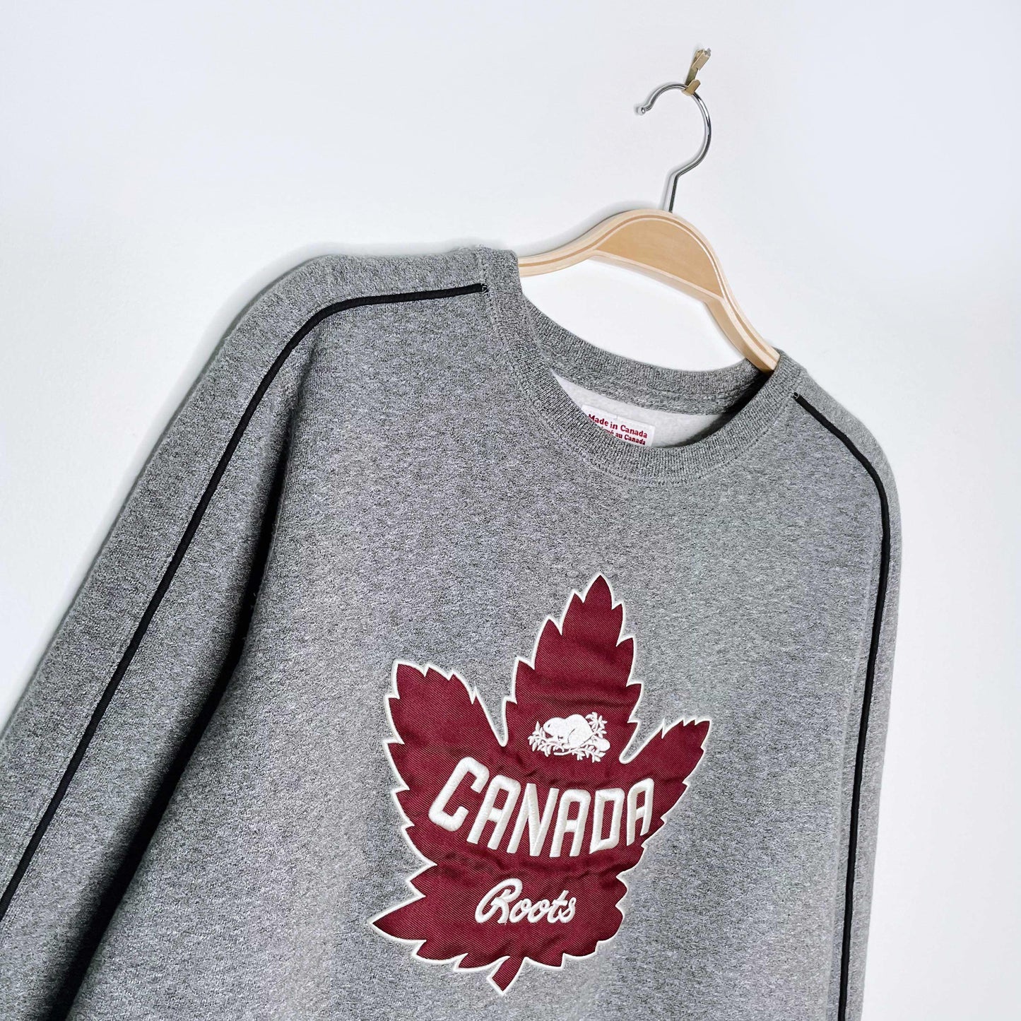 roots 2019 vintage maple grey heather crew