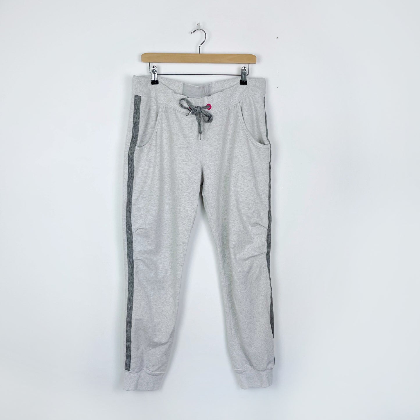 lululemon sweatpants with side stripe band - size 12